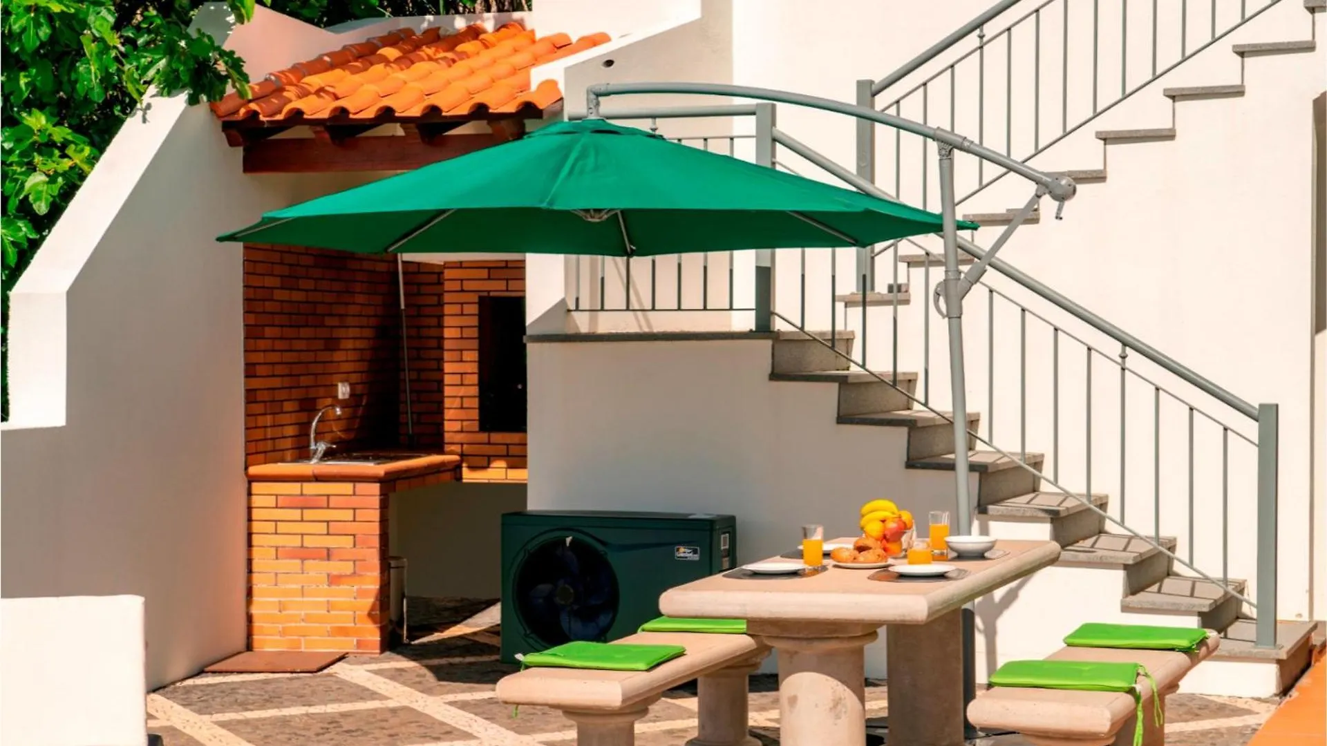Villa Ourmadeira - Casa Amaro Mar, Tranquil Arco da Calheta  Portugal